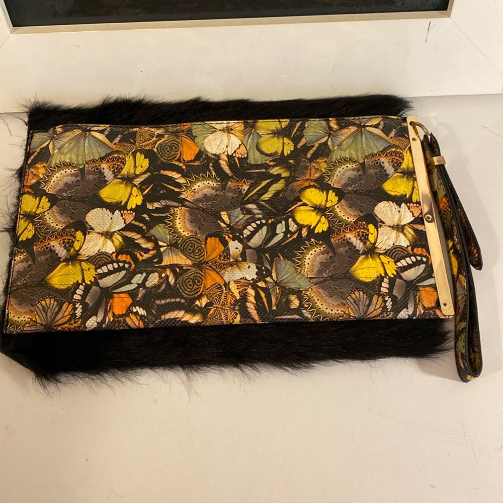 Butterfly clutch